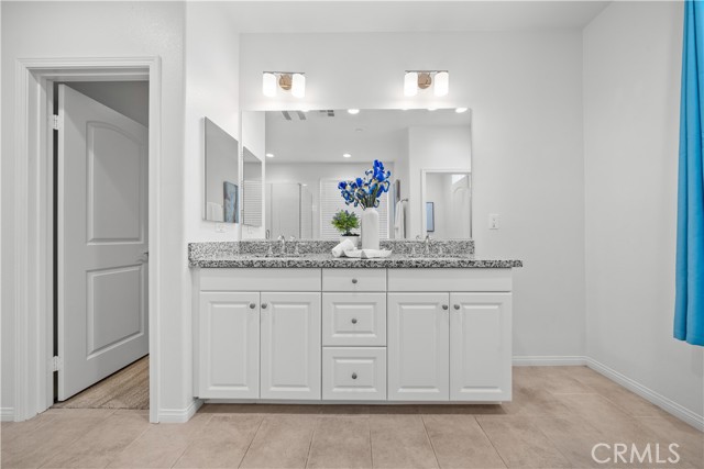 333 Calle Elegante, Lake Forest CA: https://media.crmls.org/medias/1ac63b20-2bc6-484c-b6e6-b76be2afa6f6.jpg