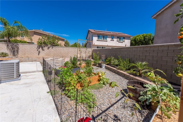 Detail Gallery Image 38 of 42 For 12184 Backwater Way, Jurupa Valley,  CA 91752 - 4 Beds | 2/1 Baths