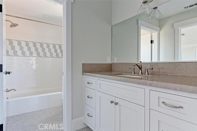 Upstairs Jack and Jill bathroom