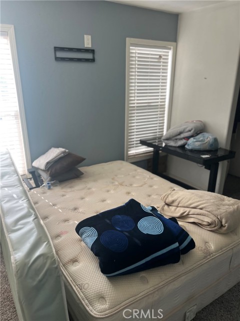 10984 Lincroft Road, Hesperia CA: https://media.crmls.org/medias/1ac7affe-a07b-4f24-be38-b16588f959c9.jpg