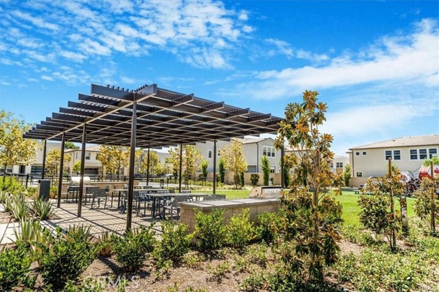 Detail Gallery Image 21 of 25 For 280 Brackens, Lake Forest,  CA 92630 - 4 Beds | 4 Baths