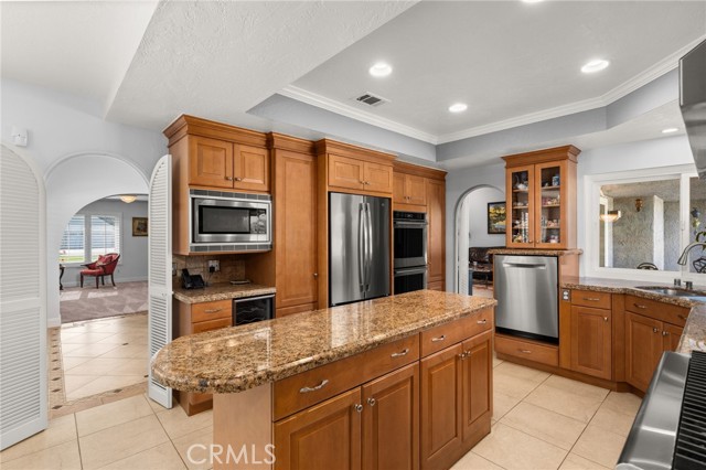 1738 N Ukiah Way, Upland CA: https://media.crmls.org/medias/1ac86dc9-77fa-4113-8bf5-e67961fe3807.jpg