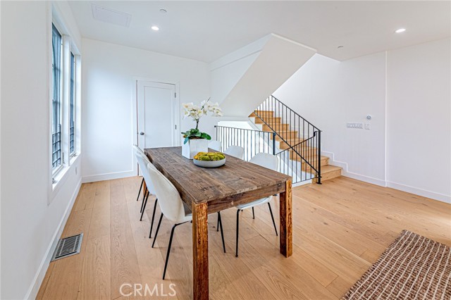 3803 BERRYMAN, Los Angeles CA: https://media.crmls.org/medias/1ac93999-ed41-41cb-b814-77bf47c9036b.jpg