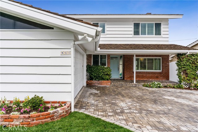 Meticulous House on excellent street