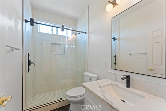 Detail Gallery Image 20 of 41 For 16395 Ridge Field, Riverside,  CA 92503 - 5 Beds | 4 Baths