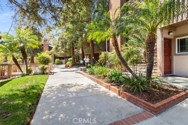 Detail Gallery Image 41 of 44 For 1044 Cabrillo Park #B,  Santa Ana,  CA 92701 - 2 Beds | 1 Baths