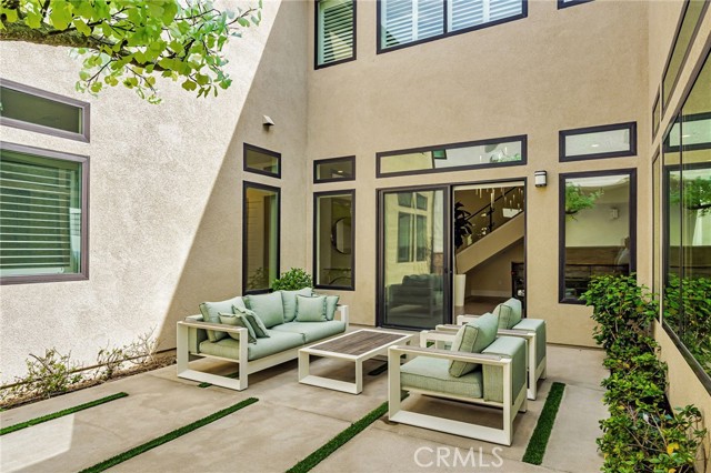 Detail Gallery Image 68 of 71 For 20532 W Birmingham Way, Porter Ranch,  CA 91326 - 4 Beds | 4/1 Baths