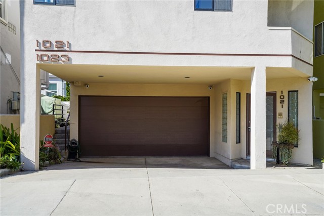 1021 Loma Drive, Hermosa Beach, California 90254, 2 Bedrooms Bedrooms, ,3 BathroomsBathrooms,Residential,Sold,Loma,PV22228638