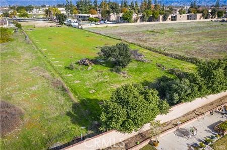 405 W Merrill Avenue, Rialto, California 92376, ,Land,For Sale,405 W Merrill Avenue,CRAR24037618