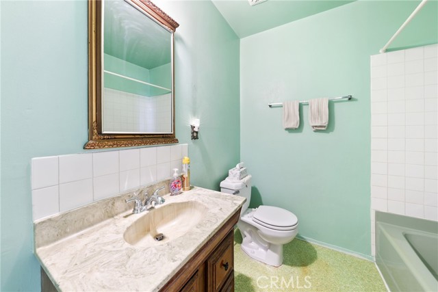 Detail Gallery Image 19 of 41 For 613 Princeton Cir, Fullerton,  CA 92831 - 3 Beds | 2 Baths