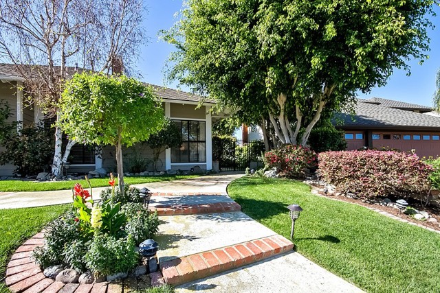 Detail Gallery Image 11 of 20 For 491 Calle Amigo, San Clemente,  CA 92673 - 4 Beds | 3 Baths