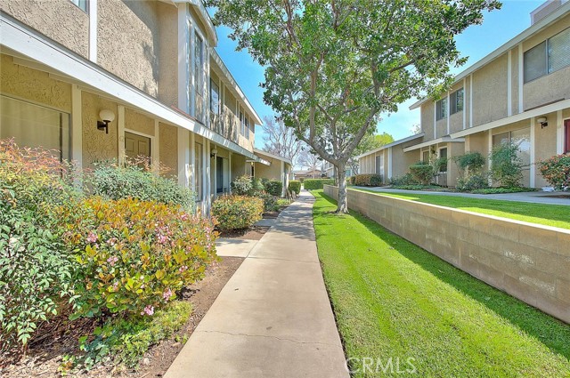 Detail Gallery Image 11 of 25 For 15214 Shadybend Dr #62,  Hacienda Heights,  CA 91745 - 2 Beds | 2 Baths