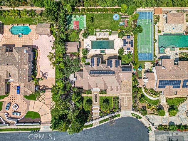 Image 4 of 75 For 1147 Sandra  