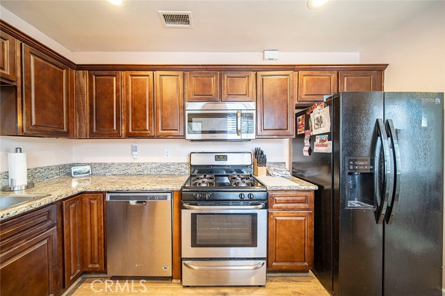 Detail Gallery Image 11 of 28 For 16626 E Greenhaven St, Covina,  CA 91722 - 3 Beds | 1 Baths