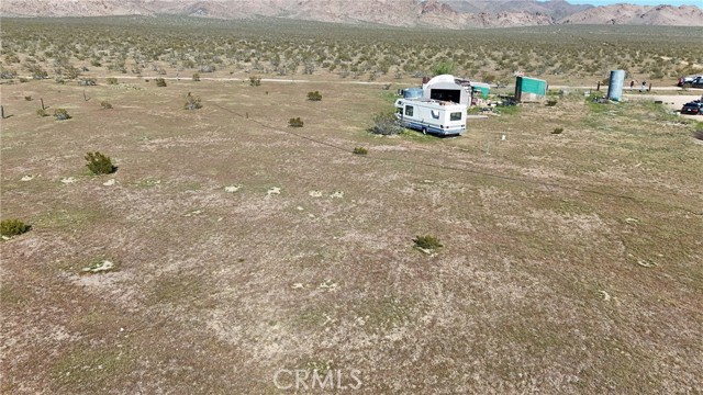 Detail Gallery Image 7 of 10 For 21402 Meander Rd, Lucerne Valley,  CA 92356 - 2 Beds | 2 Baths