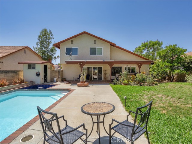 10634 Deering Avenue photo 49