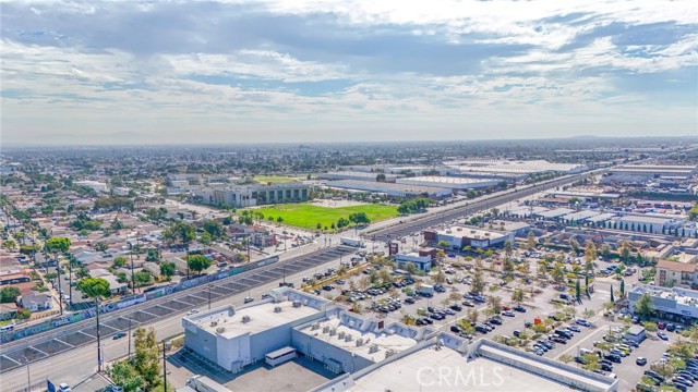 9621 Laurel, Los Angeles CA: https://media.crmls.org/medias/1acf96d9-f323-40e9-b9f3-a3afb9d29c48.jpg