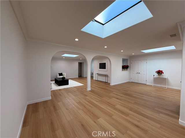 Detail Gallery Image 8 of 39 For 1921 Saint John Rd 35c,  Seal Beach,  CA 90740 - 2 Beds | 2/1 Baths