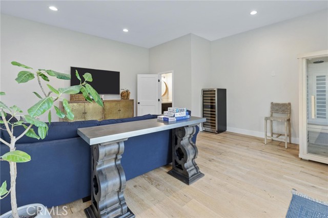 Detail Gallery Image 45 of 59 For 1707 10th St, Manhattan Beach,  CA 90266 - 4 Beds | 2/2 Baths