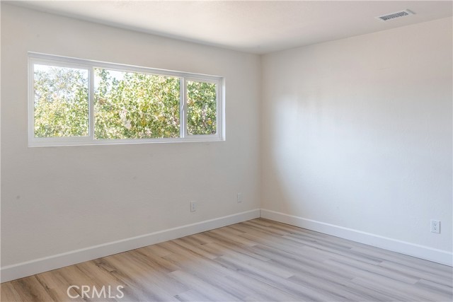 Detail Gallery Image 14 of 23 For 17820 Sycamore St, Hesperia,  CA 92345 - 4 Beds | 5 Baths