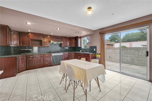 3855 Gilman Rd, El Monte CA: https://media.crmls.org/medias/1ad14f05-ddbf-4eb3-862f-f1c2f40731d9.jpg