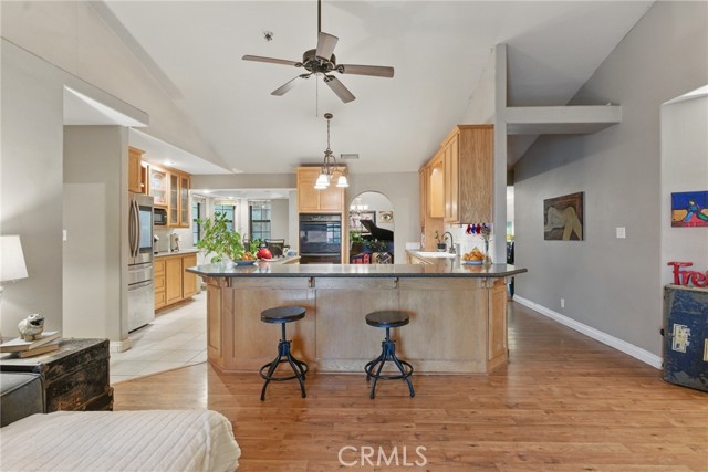 Detail Gallery Image 14 of 41 For 24980 Sunset Way, Tehachapi,  CA 93561 - 4 Beds | 2/1 Baths