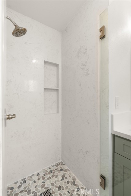 Detail Gallery Image 20 of 23 For 5561 Spa Dr, Huntington Beach,  CA 92647 - 4 Beds | 2 Baths