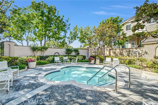 2300 Maple Ave, Torrance CA: https://media.crmls.org/medias/1ad3708d-c181-4162-be05-acc7a9cbff5e.jpg