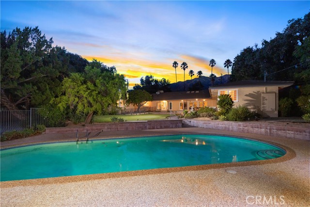 840 W Orange Grove Avenue, Arcadia CA: https://media.crmls.org/medias/1ad3cdf1-39e8-444f-b63f-a6a0ac174e4f.jpg