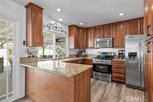 Detail Gallery Image 9 of 35 For 1417 S Magnolia, Ontario,  CA 91762 - 3 Beds | 2 Baths