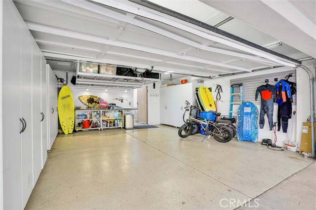 Detail Gallery Image 34 of 37 For 702 10th St, Hermosa Beach,  CA 90254 - 4 Beds | 3/1 Baths