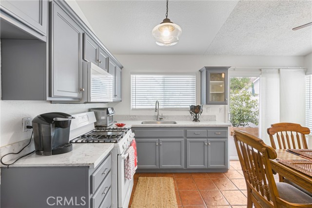 Detail Gallery Image 9 of 20 For 1829 Springtree, Perris,  CA 92571 - 2 Beds | 1 Baths