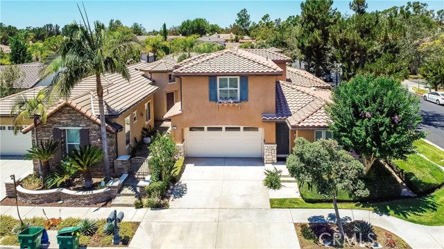 Detail Gallery Image 2 of 33 For 17 Riveroaks, Irvine,  CA 92602 - 4 Beds | 3/1 Baths