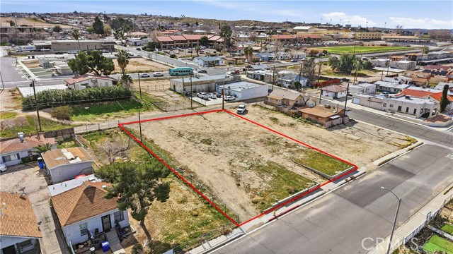 Detail Gallery Image 10 of 13 For 212 E Fredricks St, Barstow,  CA 92311 - – Beds | – Baths