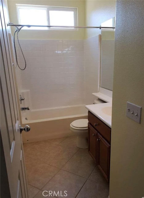 Detail Gallery Image 9 of 9 For 9656 Spyglass, Desert Hot Springs,  CA 92240 - 3 Beds | 3 Baths