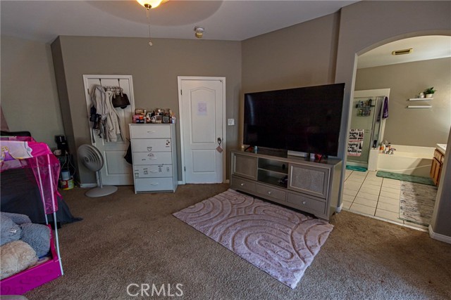 803 Mountain Park Drive, Bakersfield CA: https://media.crmls.org/medias/1ad82c65-1813-4cc5-8c42-6193a363de78.jpg