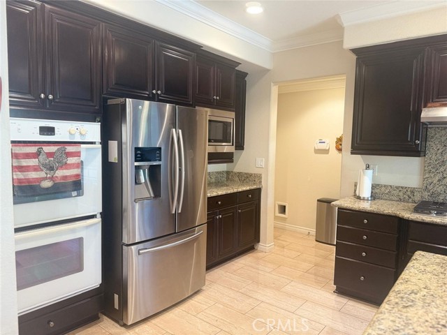 8200 E Brookdale Lane, Anaheim CA: https://media.crmls.org/medias/1ad8e774-f8ef-4bae-af47-4db748e062f7.jpg