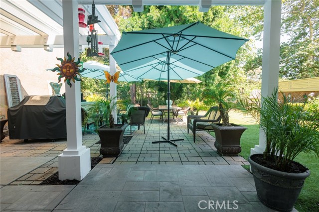 1045 Inverlochy Drive, Fallbrook CA: https://media.crmls.org/medias/1ad9b7d0-34d8-442b-a15b-09998cbe1dce.jpg