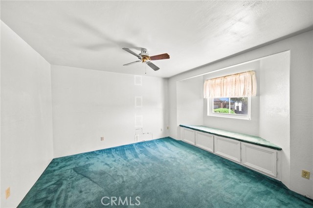 30960 Sunset Avenue, Nuevo CA: https://media.crmls.org/medias/1ad9c6fa-0096-4937-b3b6-3bff23f6d351.jpg