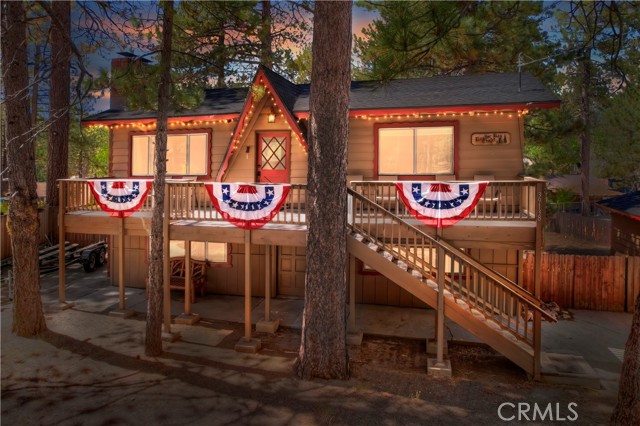 Detail Gallery Image 1 of 1 For 39138 Chincapin Rd, Big Bear Lake,  CA 92315 - 3 Beds | 2 Baths