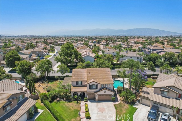 Detail Gallery Image 8 of 52 For 14037 Hollywood Ave, Corona,  CA 92880 - 4 Beds | 3 Baths