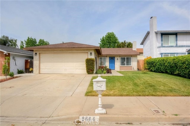 Detail Gallery Image 2 of 19 For 8664 Oak, Rancho Cucamonga,  CA 91730 - 3 Beds | 2 Baths