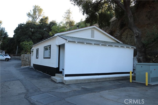 Front Image Thumbnail for CRSR25215950