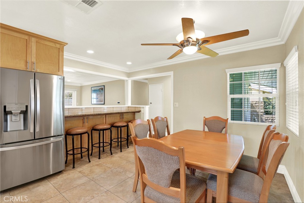 MLS #OC25128179 img 7