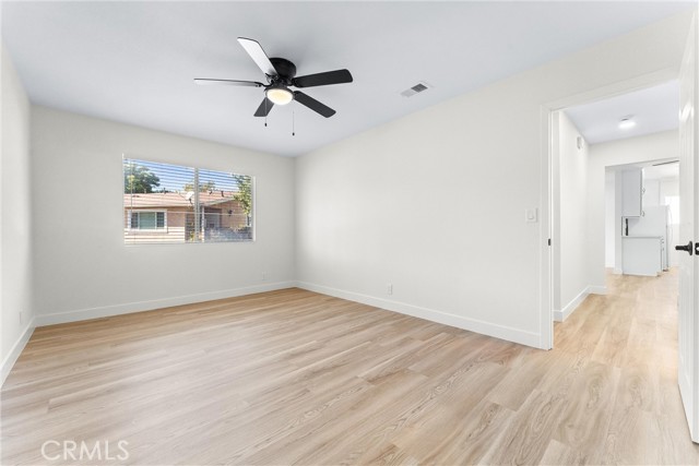 Detail Gallery Image 15 of 20 For 1382 via Santiago, Corona,  CA 92882 - 2 Beds | 1 Baths