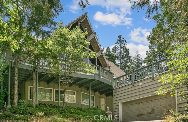 Detail Gallery Image 1 of 35 For 263 Golf Course Road, Lake Arrowhead,  CA 92352 - 4 Beds | 2 Baths