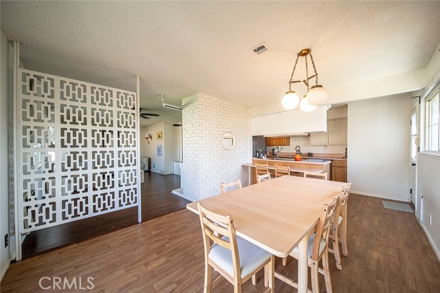 Detail Gallery Image 6 of 39 For 762 N Mulberry Ave, Rialto,  CA 92376 - 4 Beds | 2 Baths