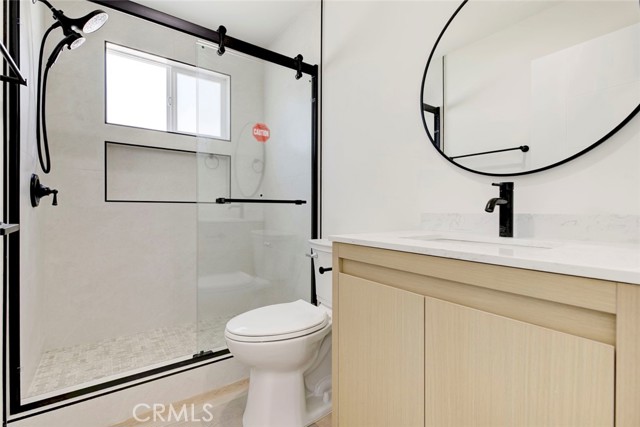 Detail Gallery Image 16 of 21 For 1070 Allen Ave #C,  Glendale,  CA 91201 - 2 Beds | 1/1 Baths