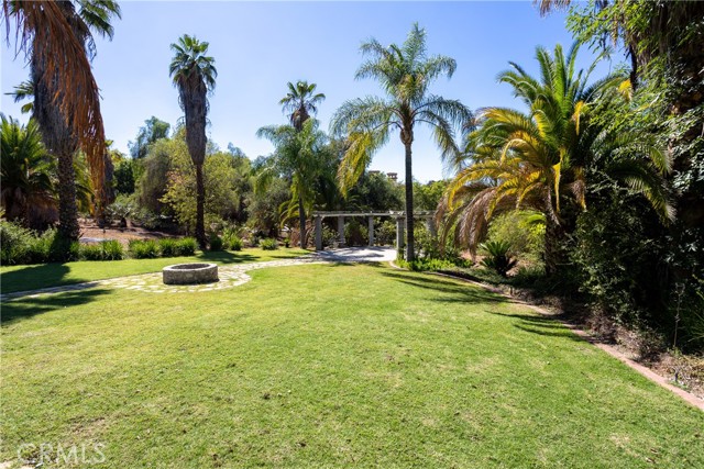 628 Sunnyside Avenue, Redlands CA: https://media.crmls.org/medias/1add513f-c97e-4f9b-afc0-b6f9de247502.jpg