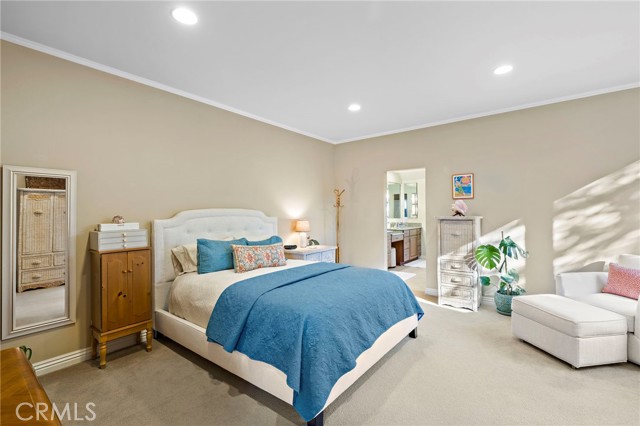 Detail Gallery Image 17 of 51 For 25 Lucerne St, Newport Beach,  CA 92660 - 3 Beds | 2/1 Baths